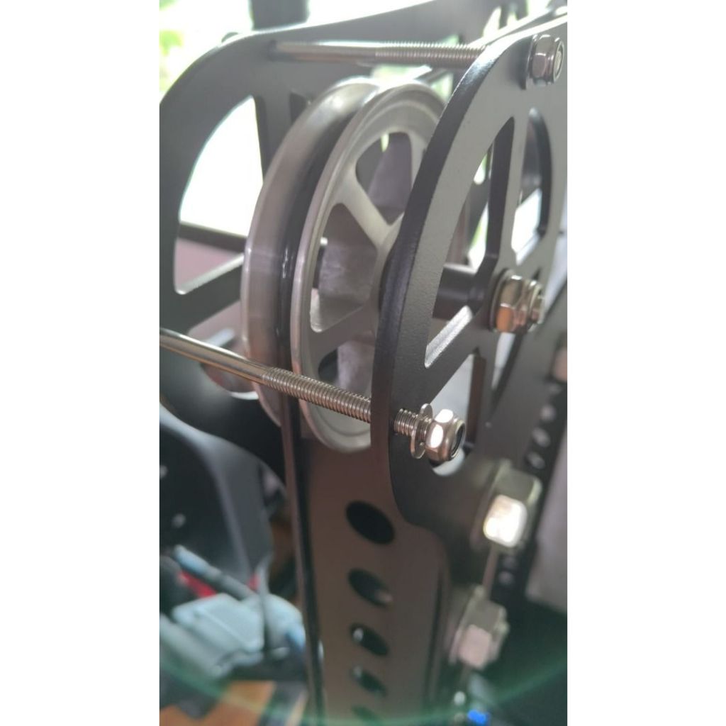 MMB Orthrus Leg Curl And Extension Machine